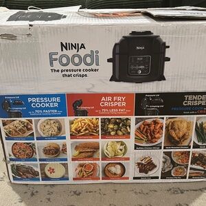 Ninja Foodi Multi-Cooker & Air Fryer - Black
